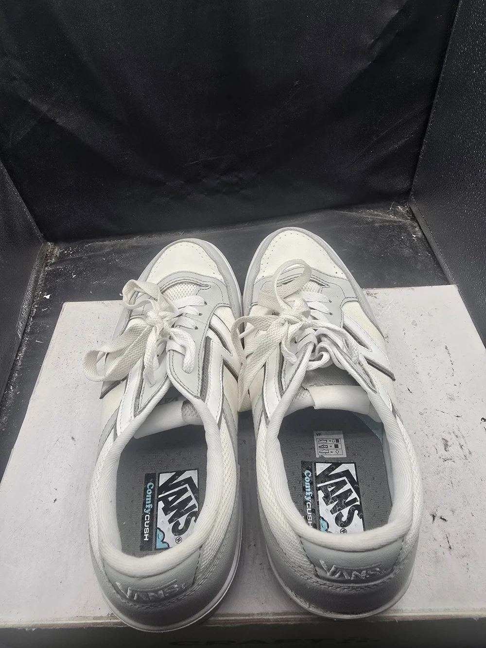 Vans Men's White and Light Gray Low-Top Sneakers